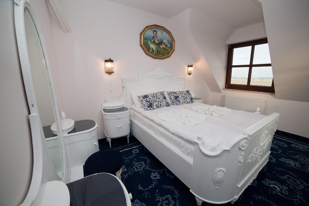 Motel Klara Sobotka  Quarto foto